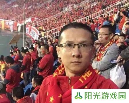 退钱哥何胜回应当球员加盟中冠:能上场定全力以赴!